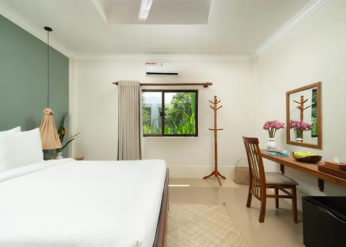 Hotel The Urban 4*