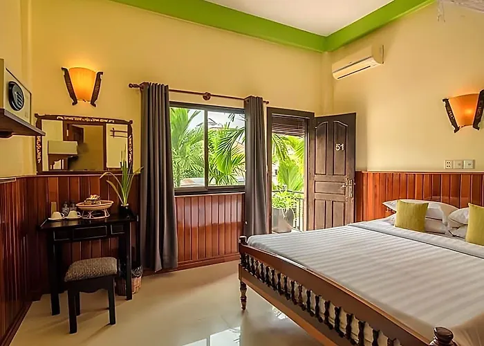 The Urban Hotel 4*